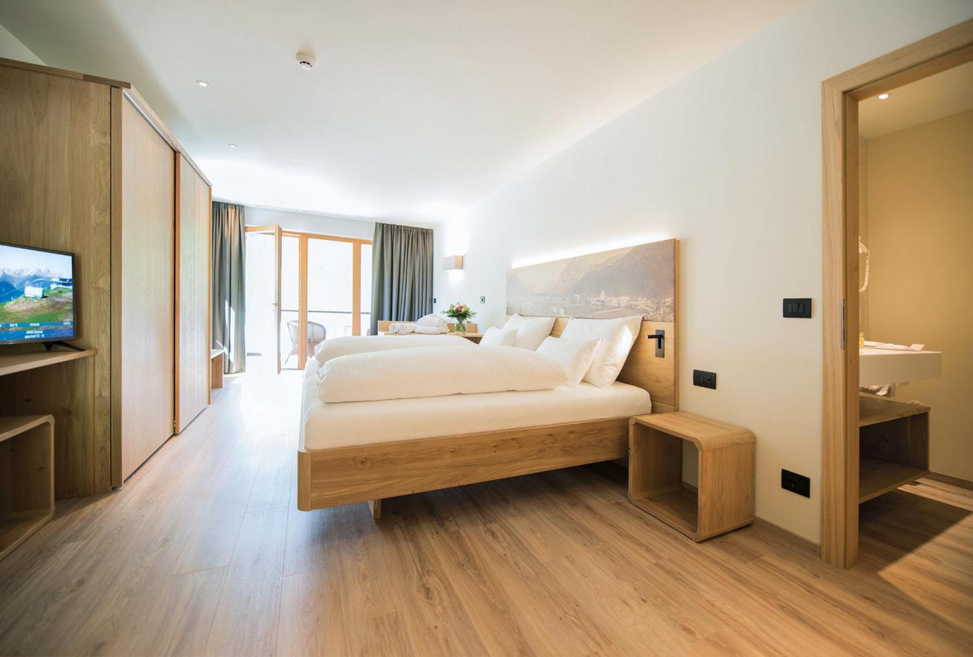 Hotel Condor Сан-Віджиліо-ді-Мареббе Екстер'єр фото